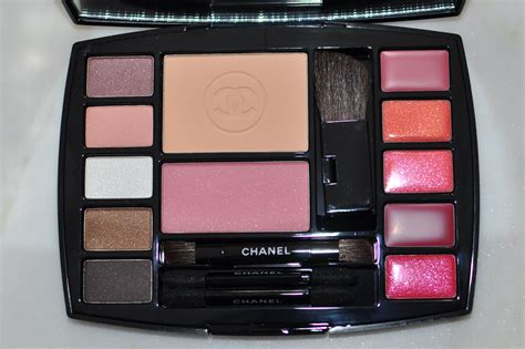 chanel makeup cups|Chanel makeup palette.